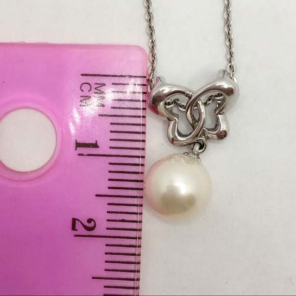 S925 Freshwater Pearl 🦋 Necklace - Picture 4 of 6